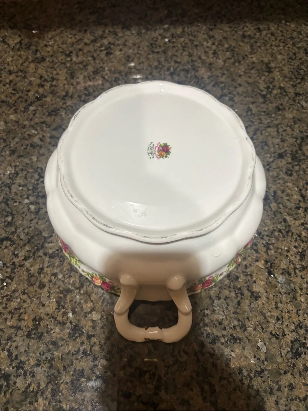 Royal Albert elegant porcelain